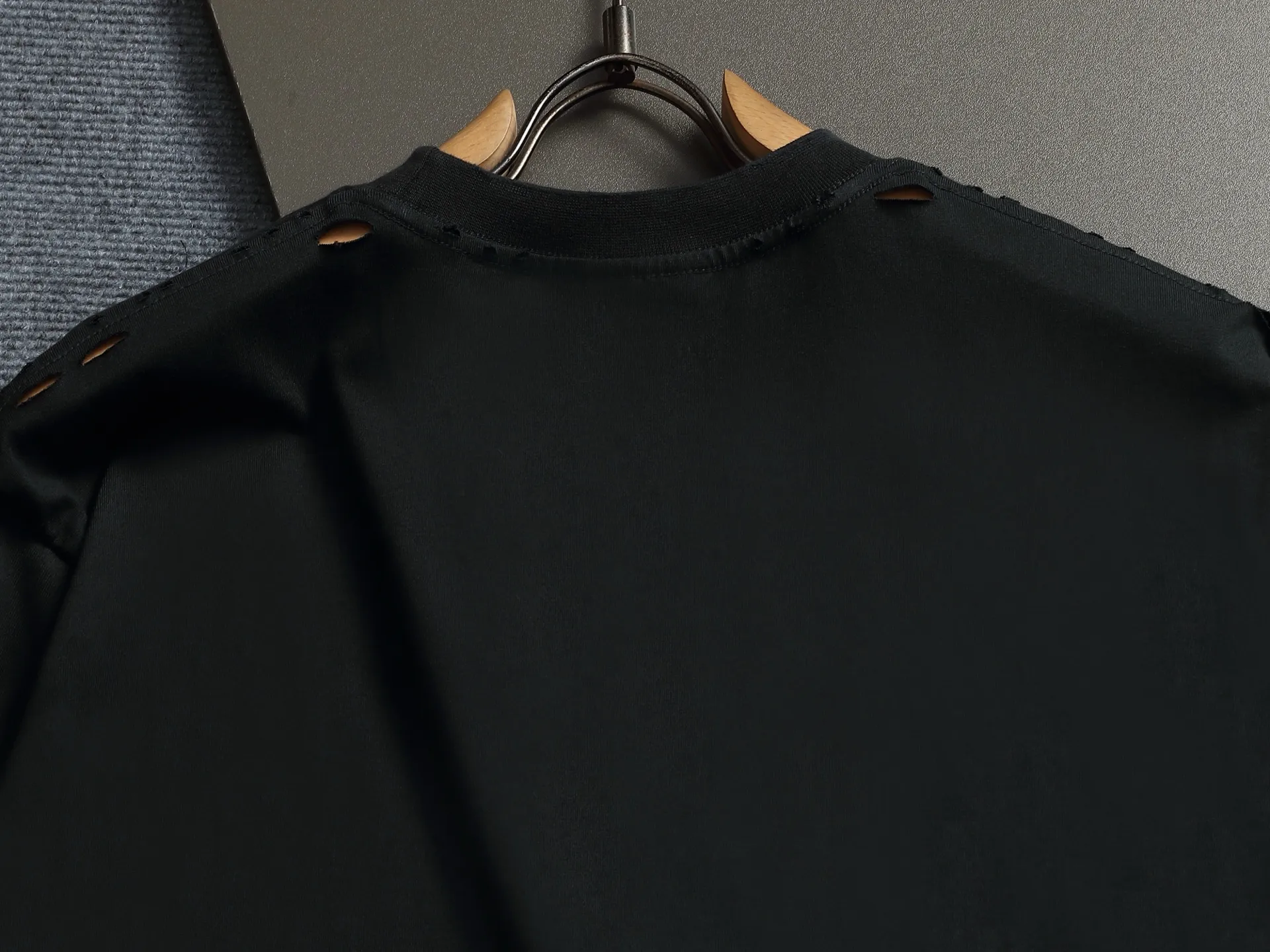 BALENCIAGA 2026 Logo Logo ， Retro Same Style T 320 Versatile : Black Gray Size：XS S M L